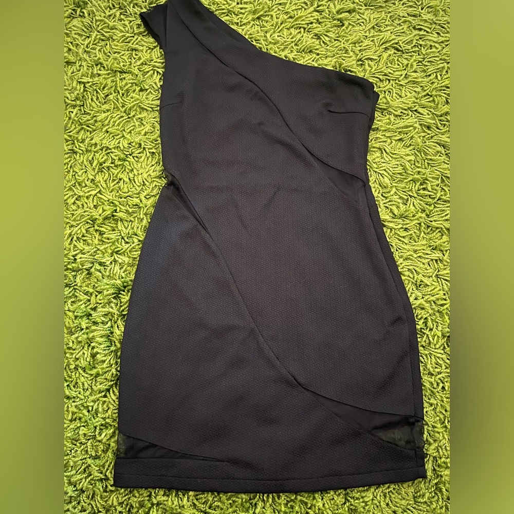 One Shoulder Black Short dress